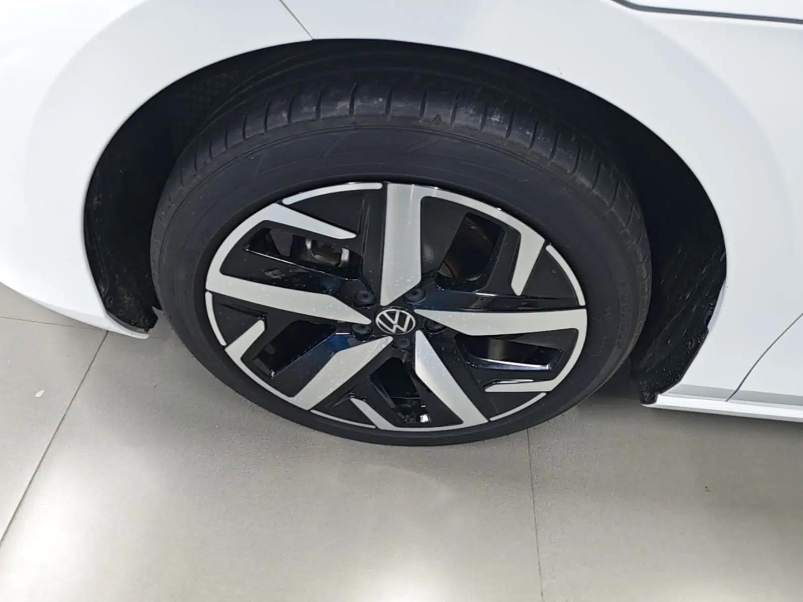 Volkswagen Lamando 2024 Lavida L 280TSI DSG Cool & Spicy Edition — миниатюра 10