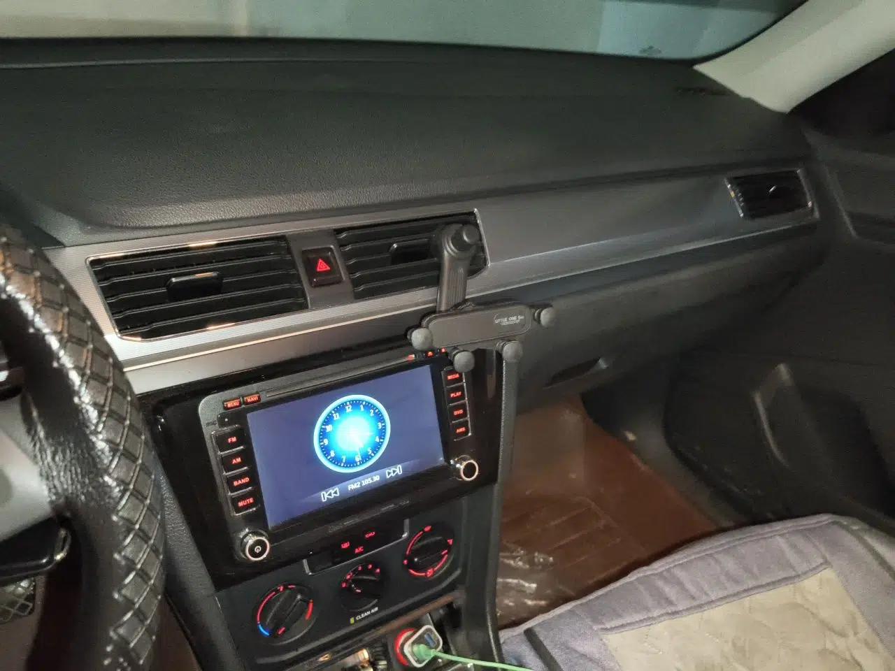 Volkswagen Bora 2016 1.6L Manual Fashion Edition — миниатюра 13