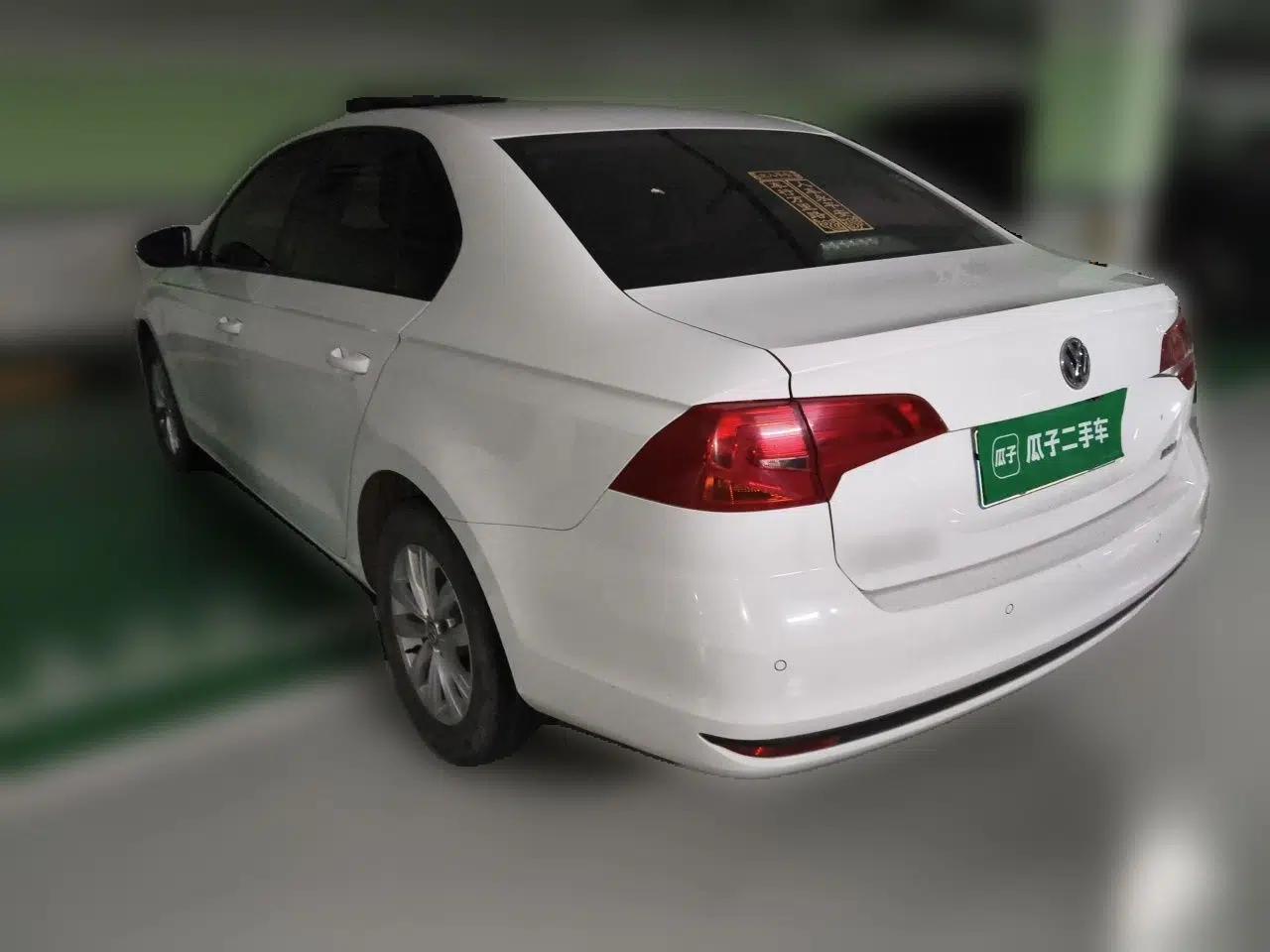 Volkswagen Bora 2016 1.6L Manual Fashion Edition — миниатюра 4