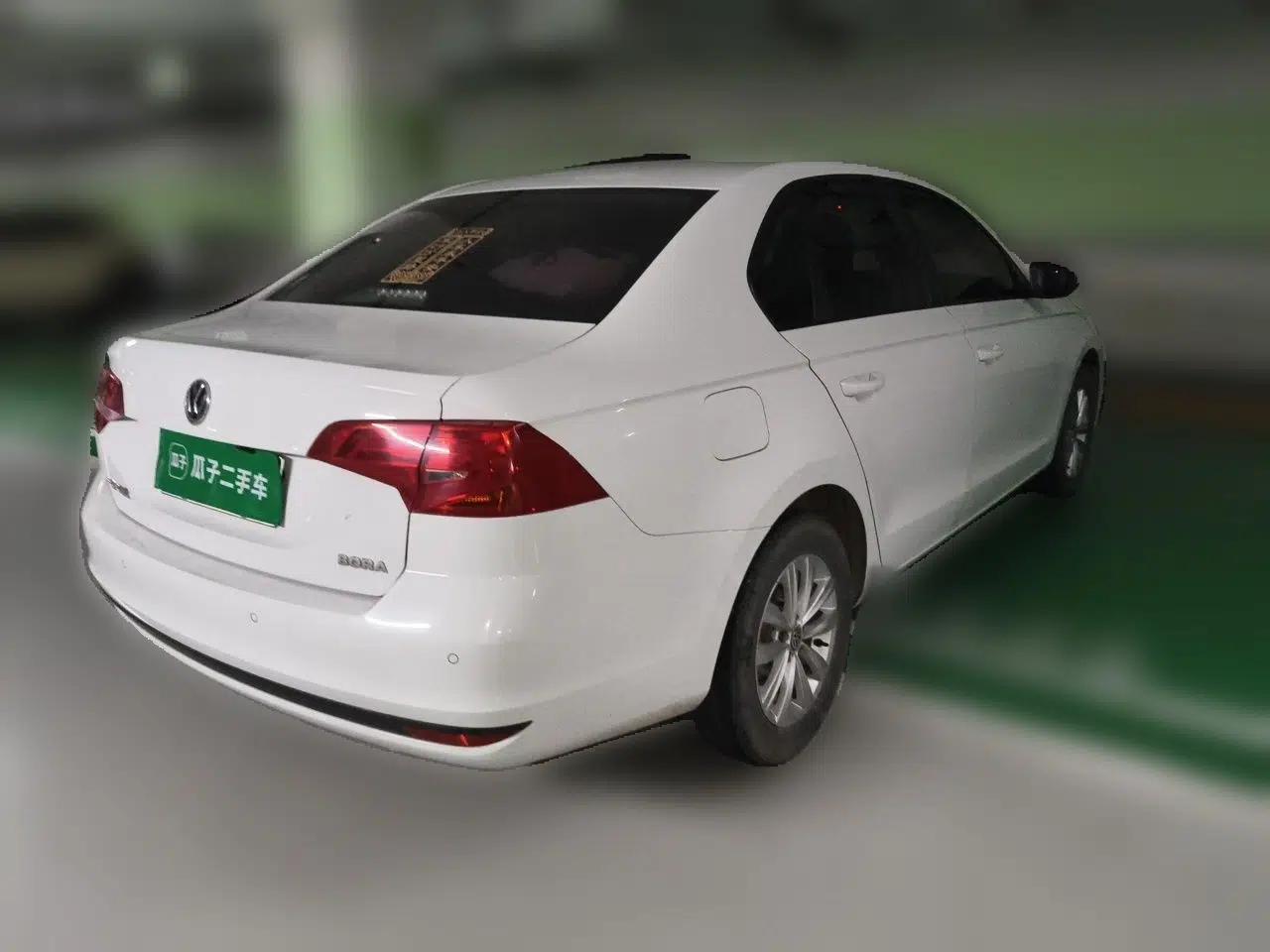 Volkswagen Bora 2016 1.6L Manual Fashion Edition — миниатюра 6