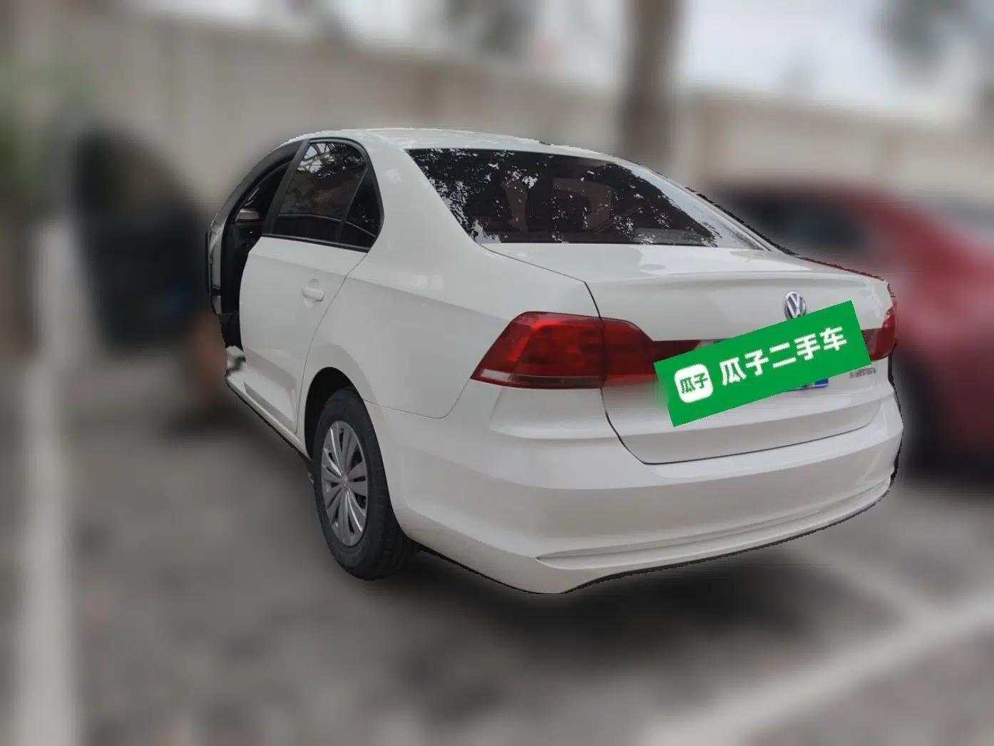 Volkswagen Santana 2021 1.5L Manual Fashion Edition — миниатюра 4