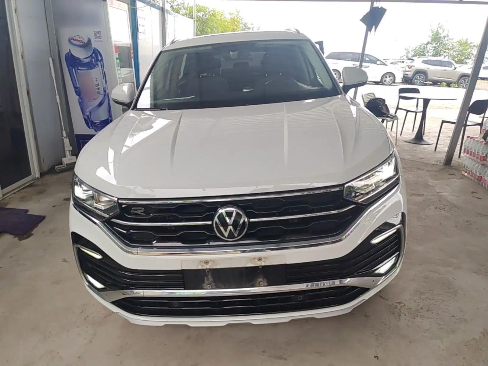 Volkswagen Tayron X 2020 330TSI Two-Wheel Drive Luxury Smart Connectivity Version — миниатюра 2