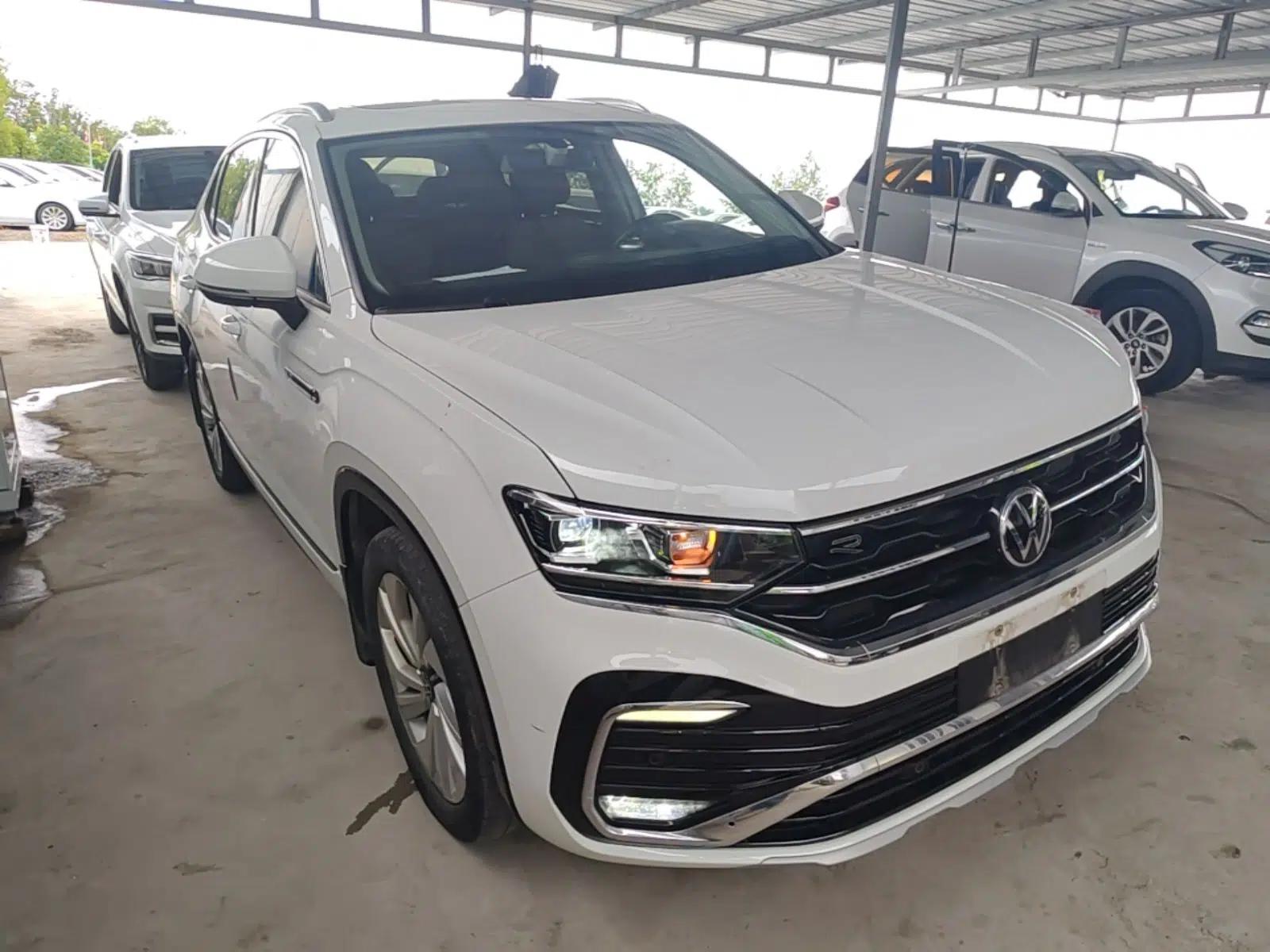 Volkswagen Tayron X 2020 330TSI Two-Wheel Drive Luxury Smart Connectivity Version — миниатюра 3