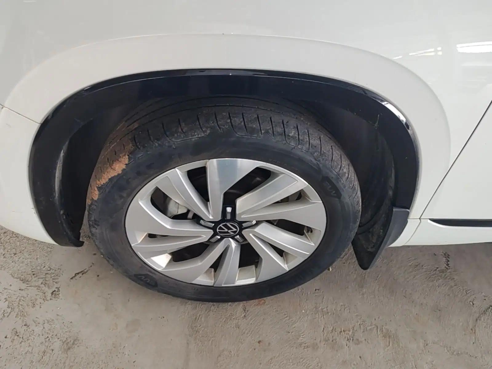 Volkswagen Tayron X 2020 330TSI Two-Wheel Drive Luxury Smart Connectivity Version — миниатюра 10