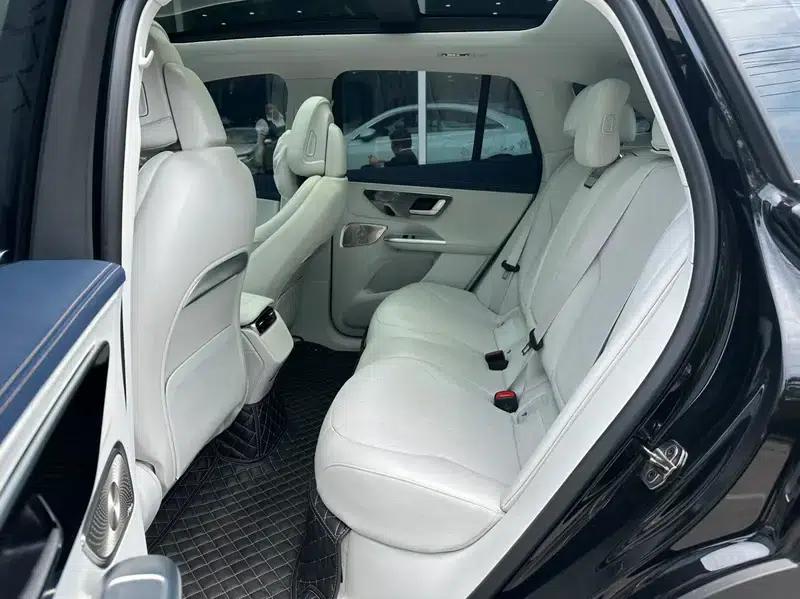 2023 Mercedes-Benz EQE SUV 350 4MATIC Luxury Edition — миниатюра 11