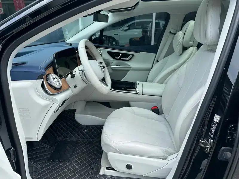 2023 Mercedes-Benz EQE SUV 350 4MATIC Luxury Edition — миниатюра 10