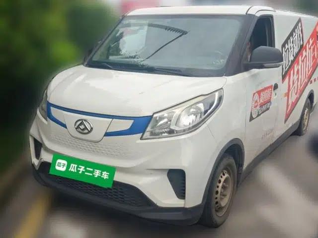 SAIC MAXUS EV30 2019 City Logistics Vehicle Fast Delivery Version Long Wheelbase Mengguli 35 kWh