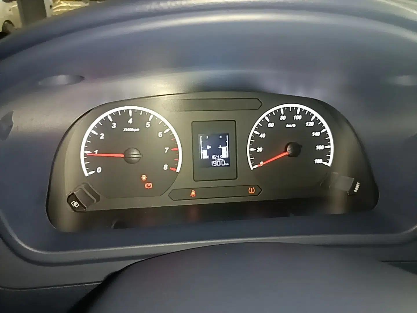 FORTHING Lingzhi PLUS 2025 Model 1.5T Manual Luxury Edition 7-seater — миниатюра 19