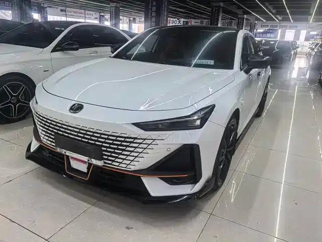 Changan UNI-V 2023 1.5T Sport Edition
