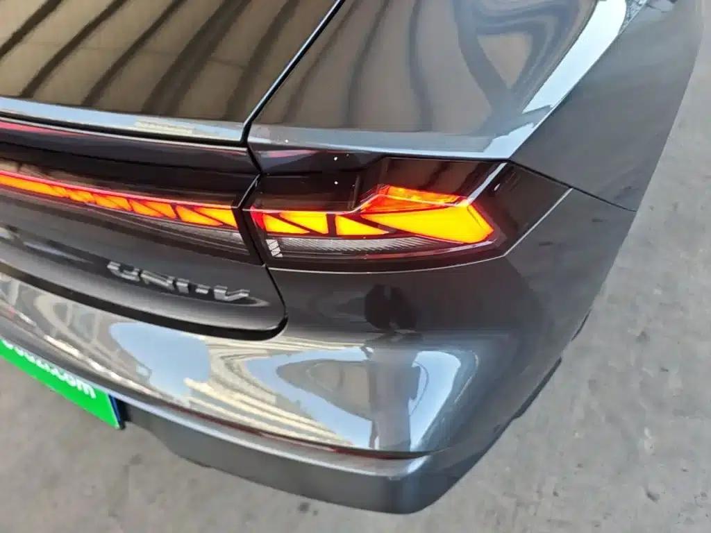 Changan UNI-V 2025 1.5T 500Bar Premium Edition — миниатюра 8