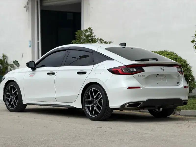 2023 Civic Hatchaback 240TURBO Manual Extreme Edition — миниатюра 4