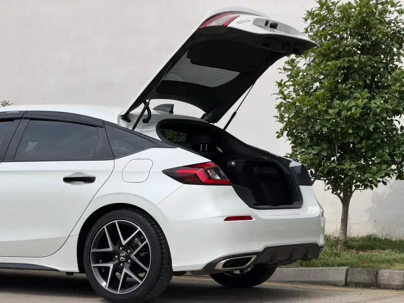 2023 Civic Hatchaback 240TURBO Manual Extreme Edition — миниатюра 9