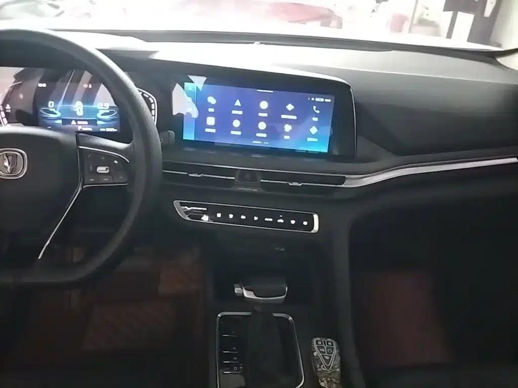 Changan CS75PLUS 2021 1.5T Automatic Luxury Edition — миниатюра 13