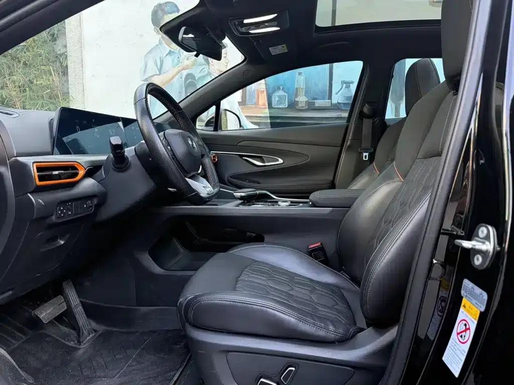 Changan UNI-T 2022 1.5T Premium Edition — миниатюра 3