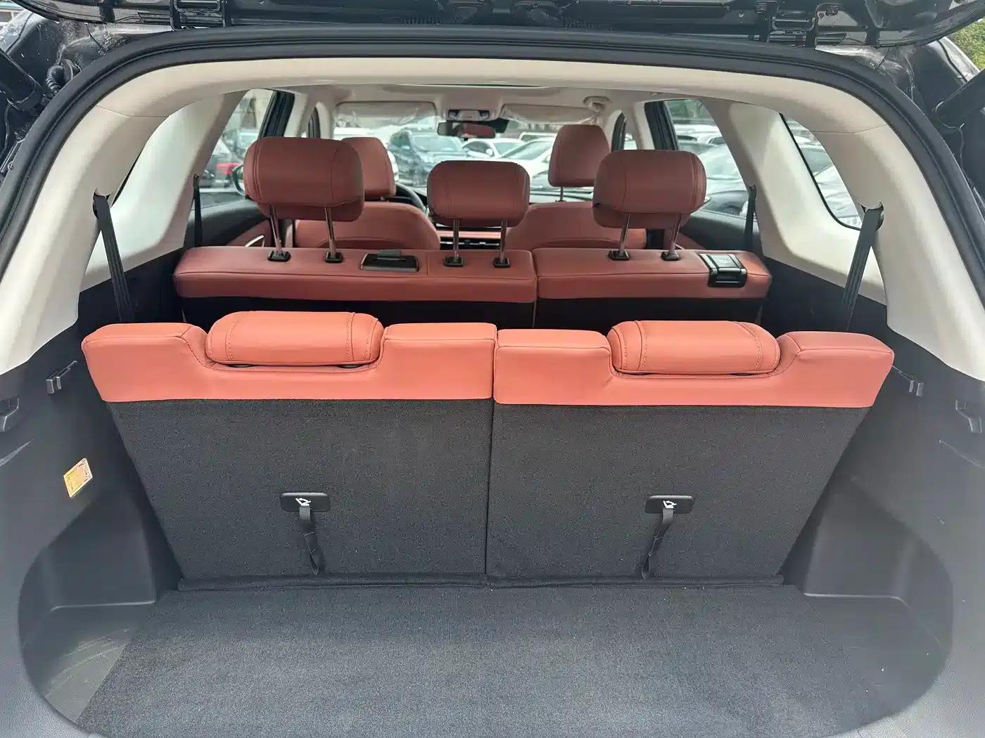 Changan CS75 2026 PRO 1.5T DCT Premium 7-seater — миниатюра 8