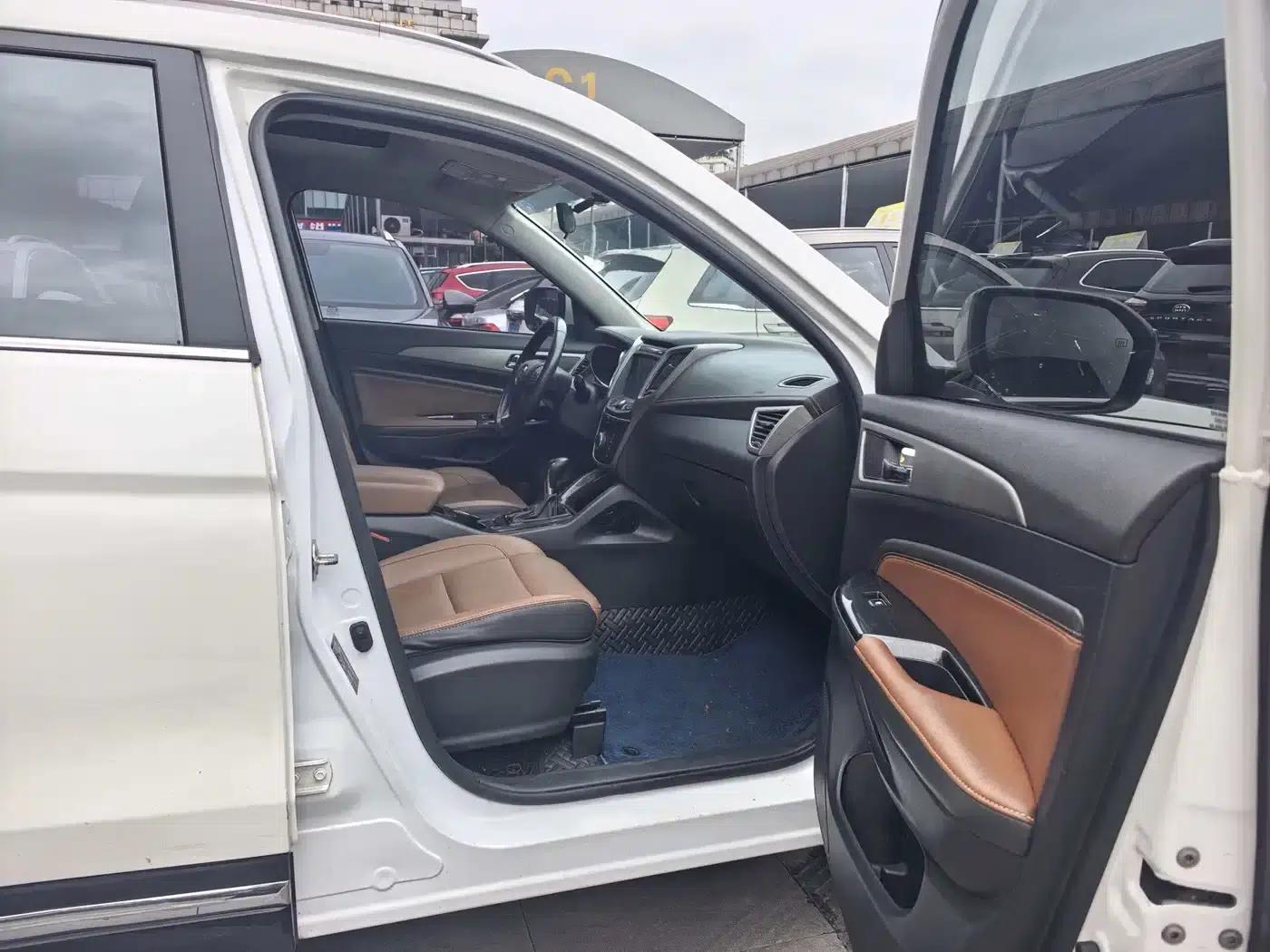 Changan CS75 2017 Fashion Edition 1.5T Automatic Premium Model — миниатюра 3