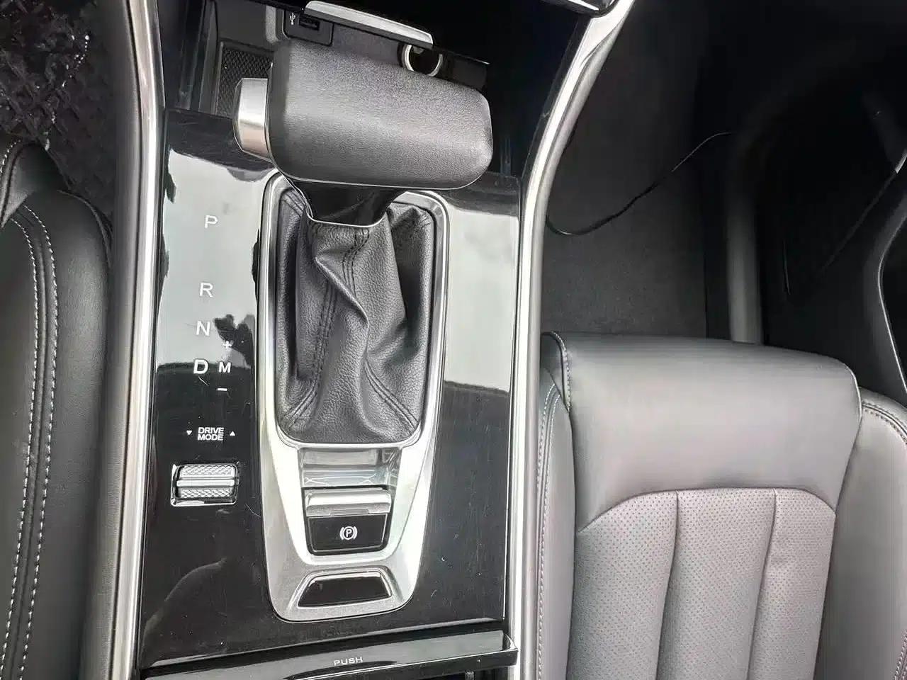 Changan CS75 2021 Glory Million Edition 280T DCT Luxury Model — миниатюра 6