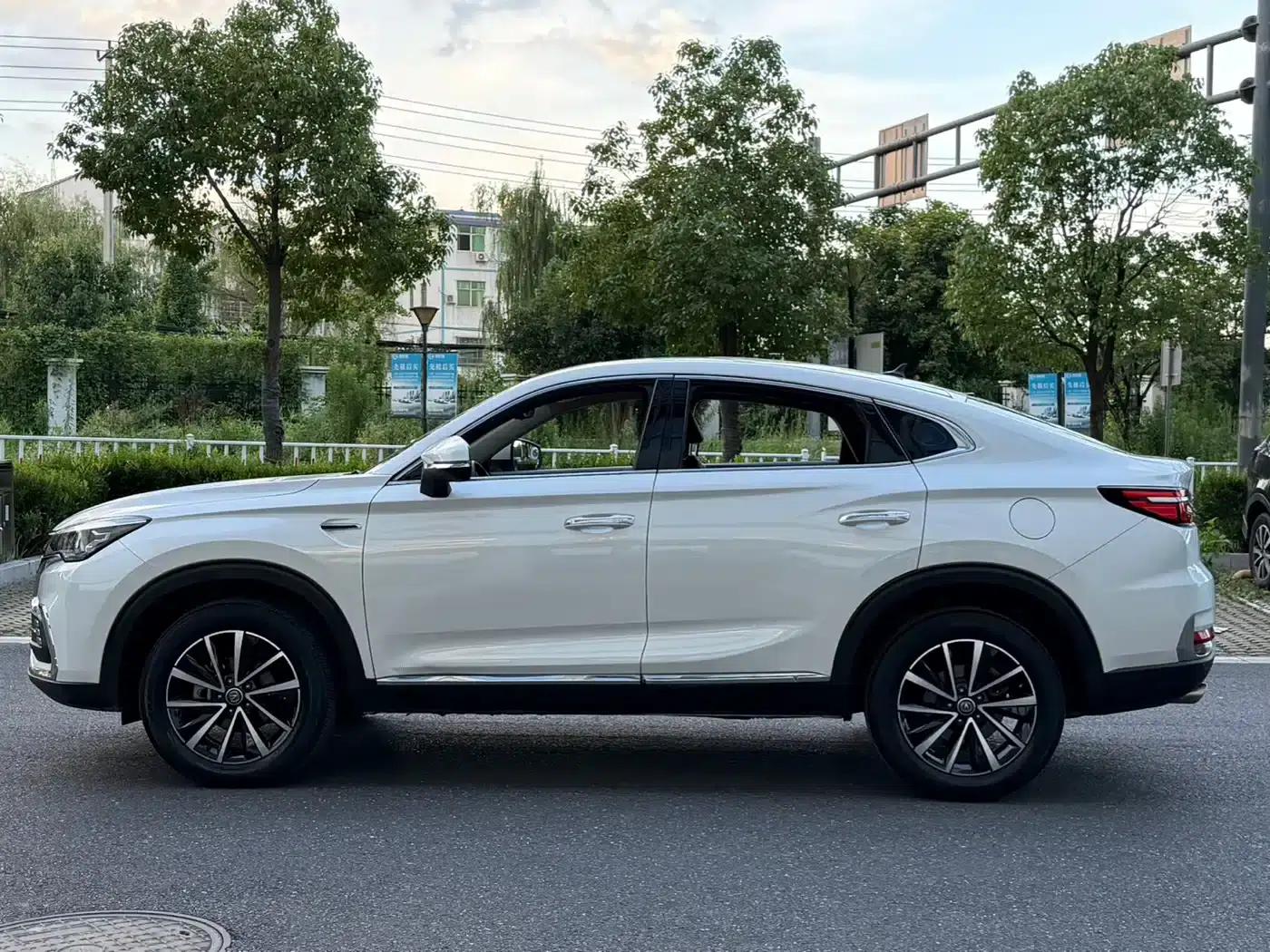 Changan CS85 COUPE 2019 1.5T DCT version (National VI emission standard) — миниатюра 4