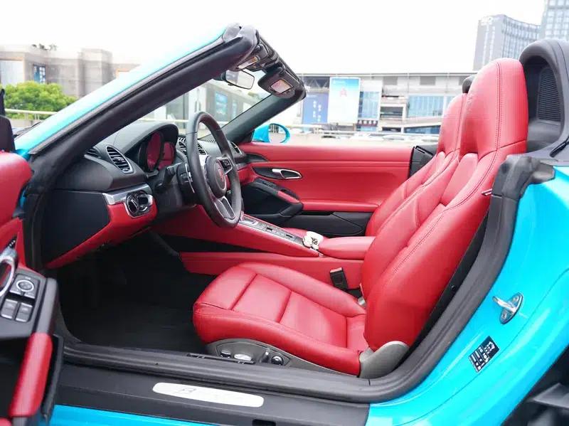 2018 Porsche 718 Boxster 2.0T — миниатюра 12