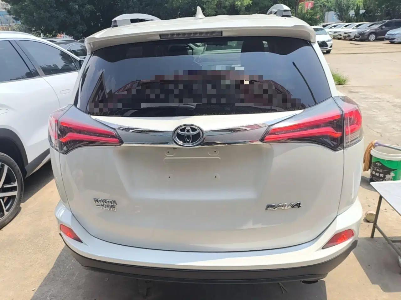 Toyota RAV4 2016 2.0L CVT Two-Wheel Drive Comfort Edition China V Standard — миниатюра 5