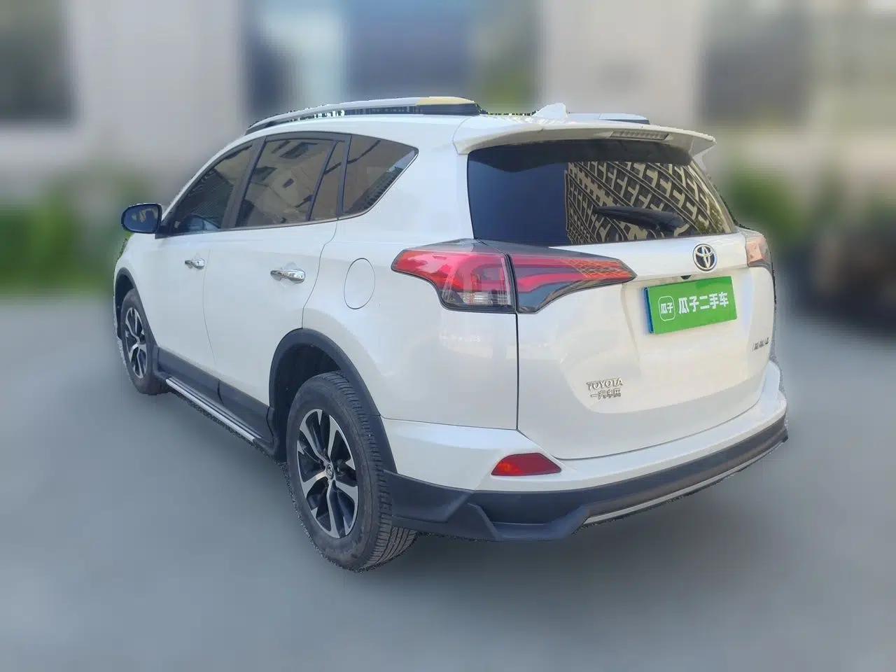 Toyota RAV4 2019 2.0L CVT Two-Wheel Drive Comfort Edition China VI Standard — миниатюра 4