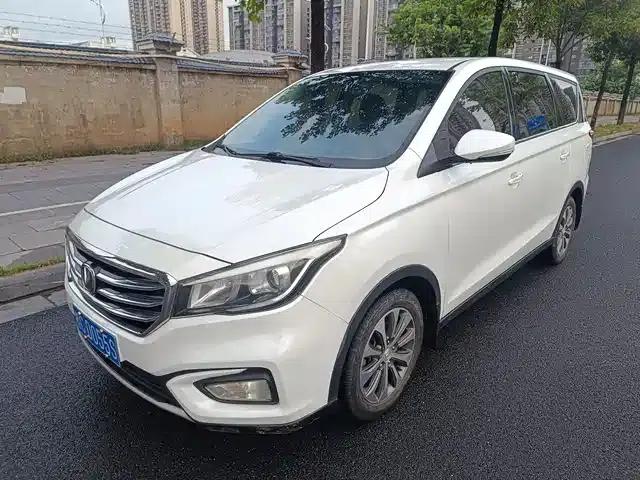 Lingxuan 2017 1.6L Manual Happiness Edition
