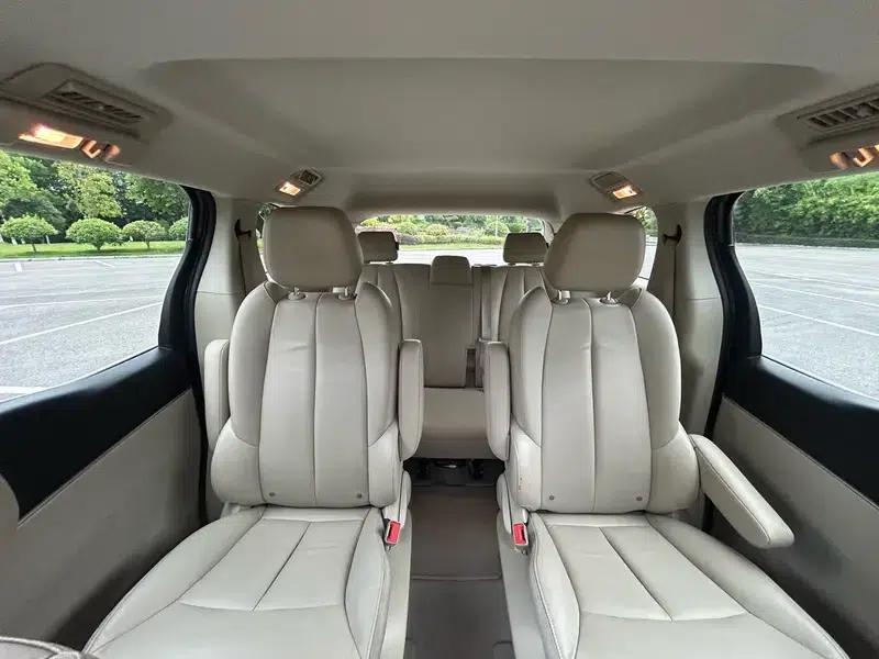 Buick GL8 2018 28T Premium Edition (China VI Emission Standard) — миниатюра 9