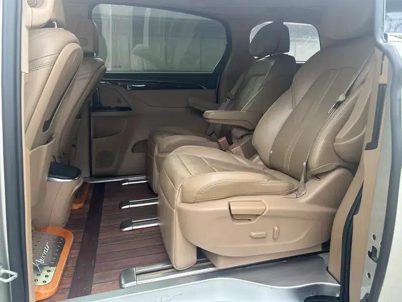 Buick GL8 2018 ES 28T Luxury Edition (China VI Emission Standard) — миниатюра 10