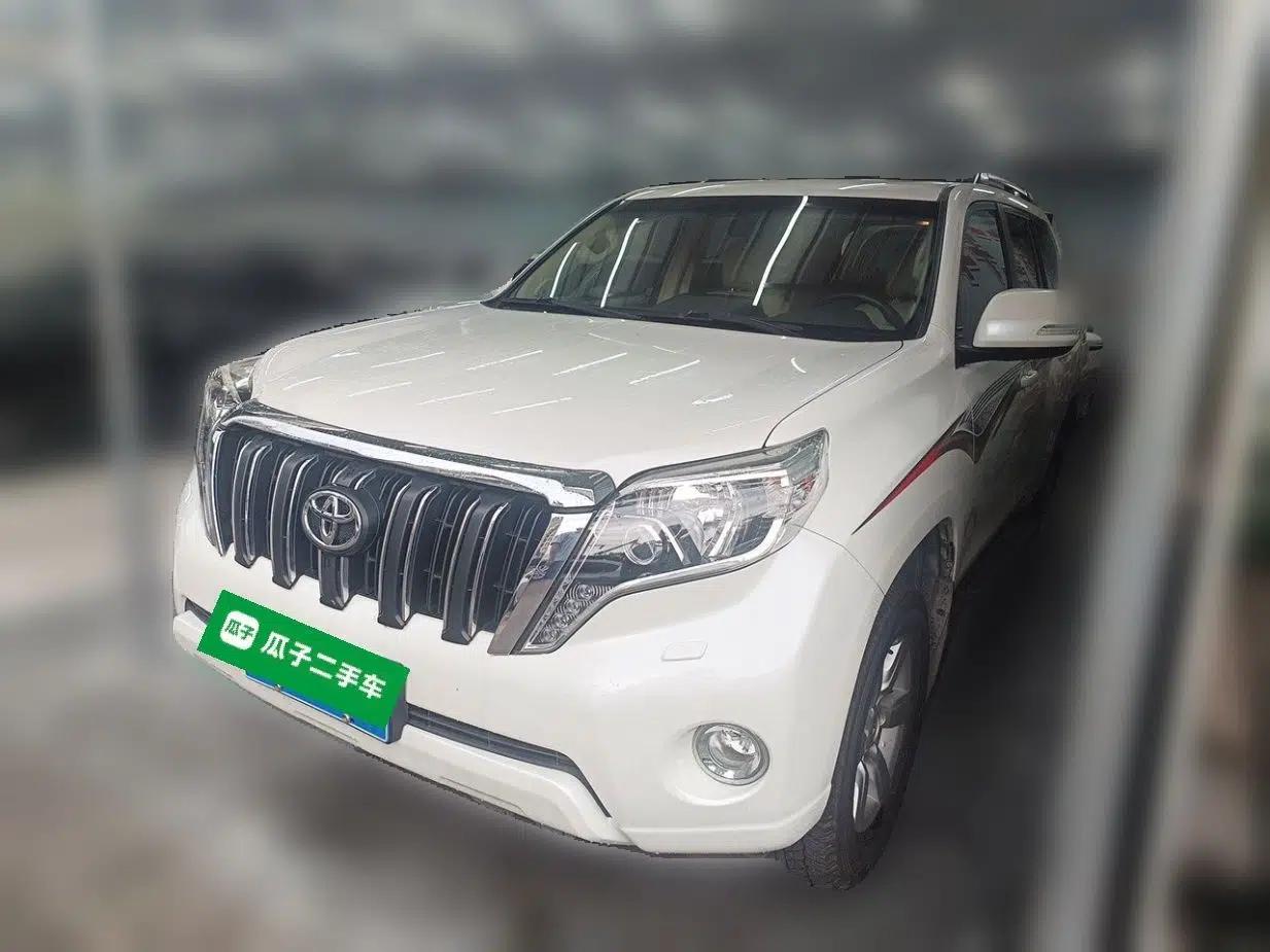 Toyota Prado 2016 2.7L Automatic Luxury Edition — миниатюра 1