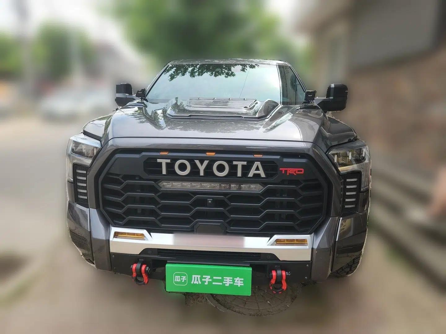 Toyota Tundra 3.5TT Automatic Four-Wheel Drive, Five-Seater (Parallel Import) — миниатюра 2