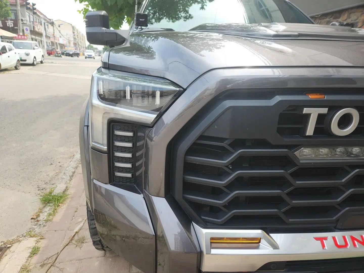 Toyota Tundra 3.5TT Automatic Four-Wheel Drive, Five-Seater (Parallel Import) — миниатюра 7