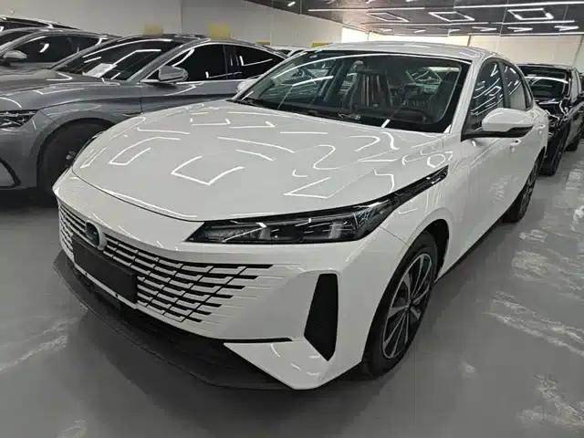 Changan Oushang 520 2025 Standard Edition