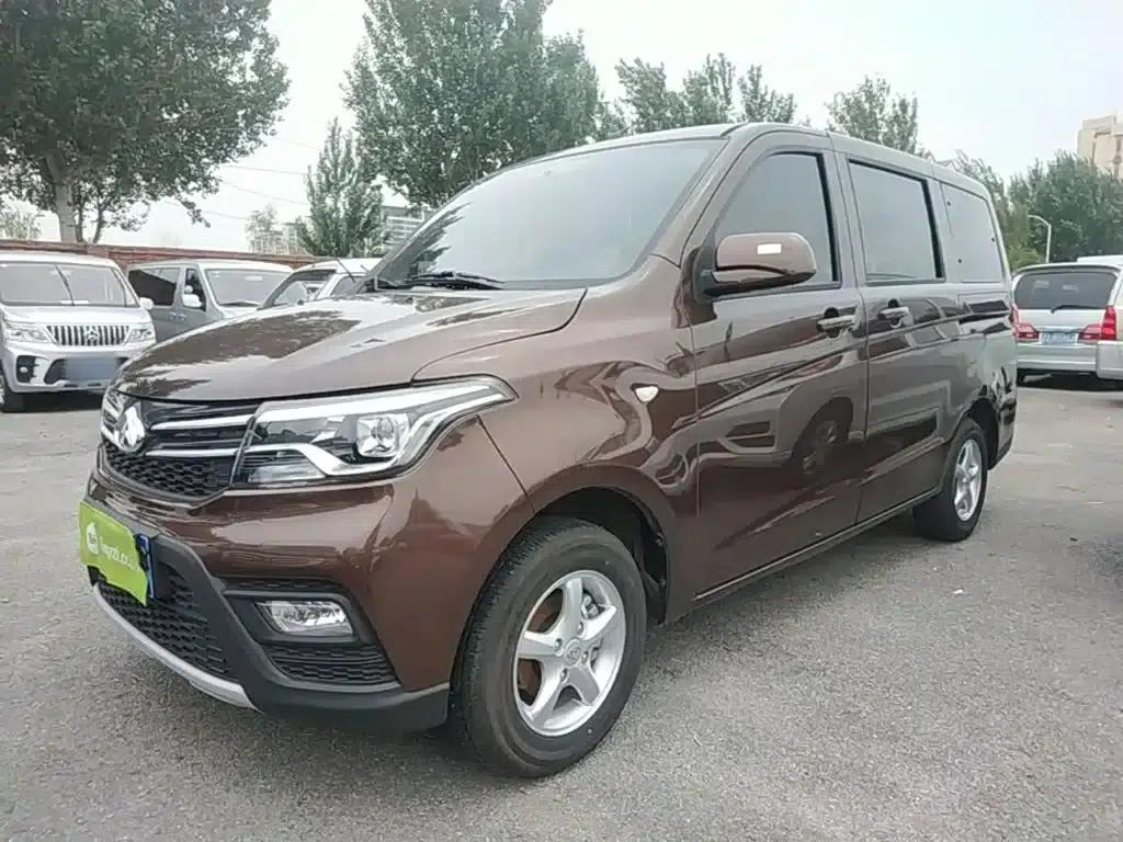 Ounuo S 2021 1.5L Ounuo S Smart Edition Dual-Evaporator Air-Conditioned Bus JL473QG — миниатюра 1