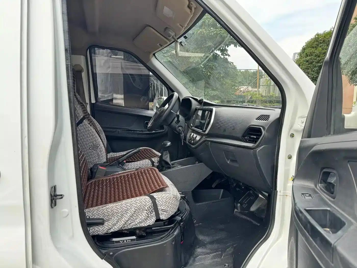 Changan Ruixing EM80 2024 Model, 6-seater, split-door comfort version, 41.86kWh — миниатюра 11