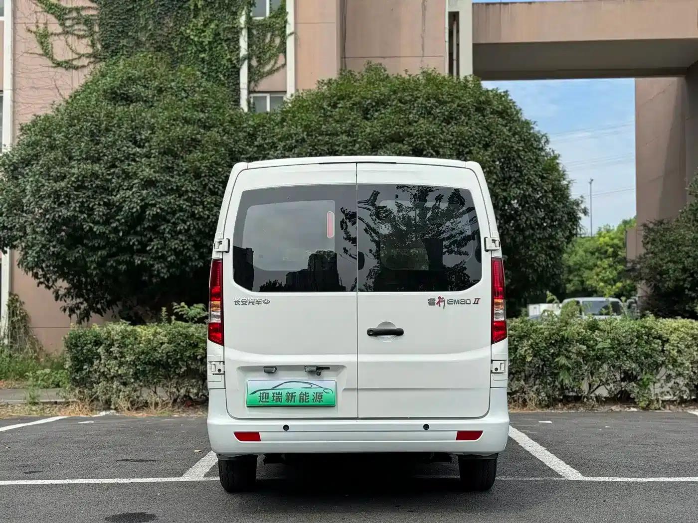 Changan Ruixing EM80 2024 Model, 6-seater, split-door comfort version, 41.86kWh — миниатюра 6