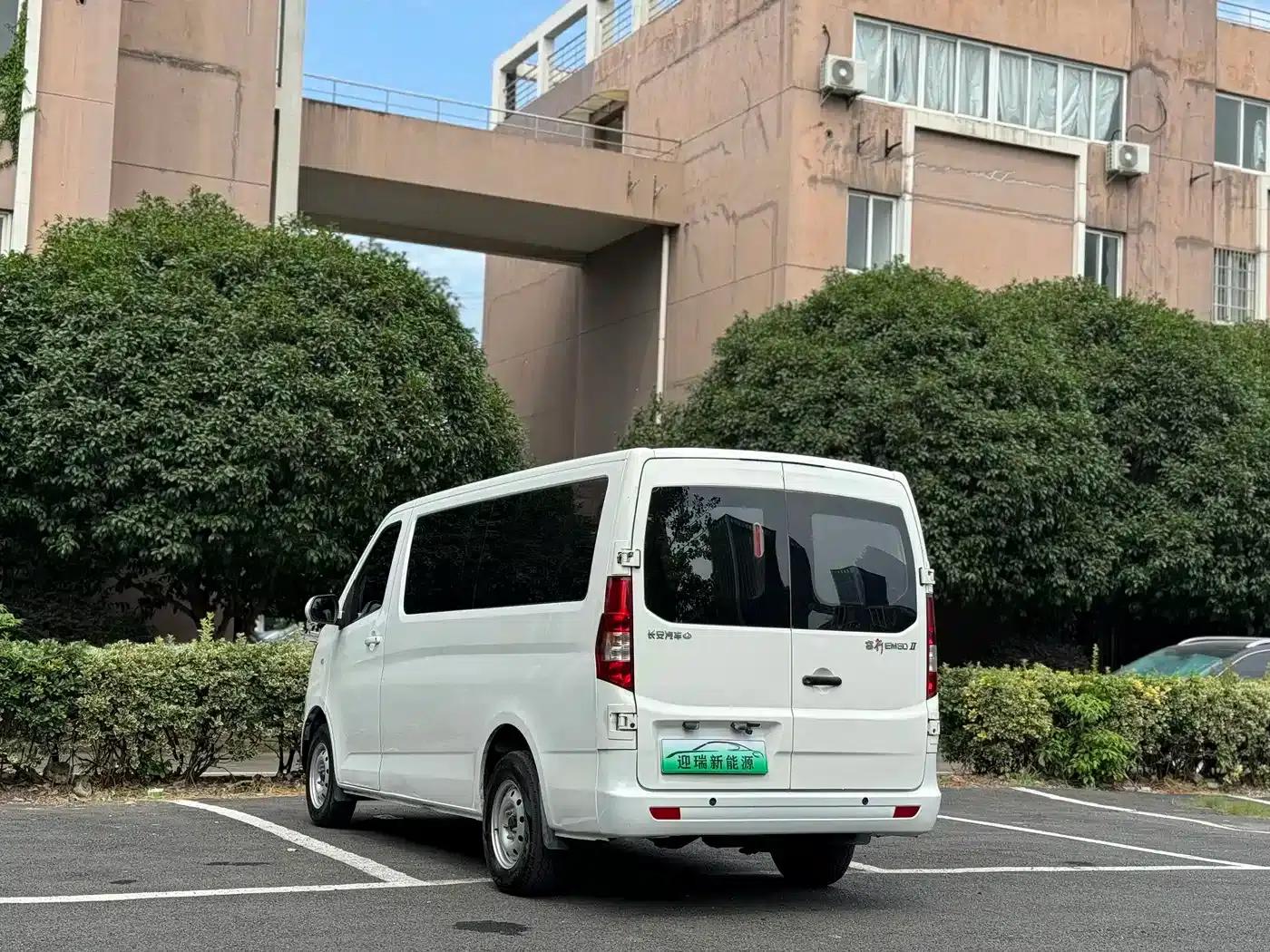Changan Ruixing EM80 2024 Model, 6-seater, split-door comfort version, 41.86kWh — миниатюра 8