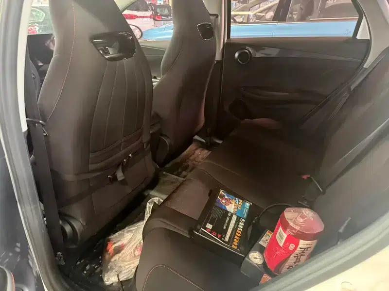 BYD e2 2023 Luxury Edition — миниатюра 9