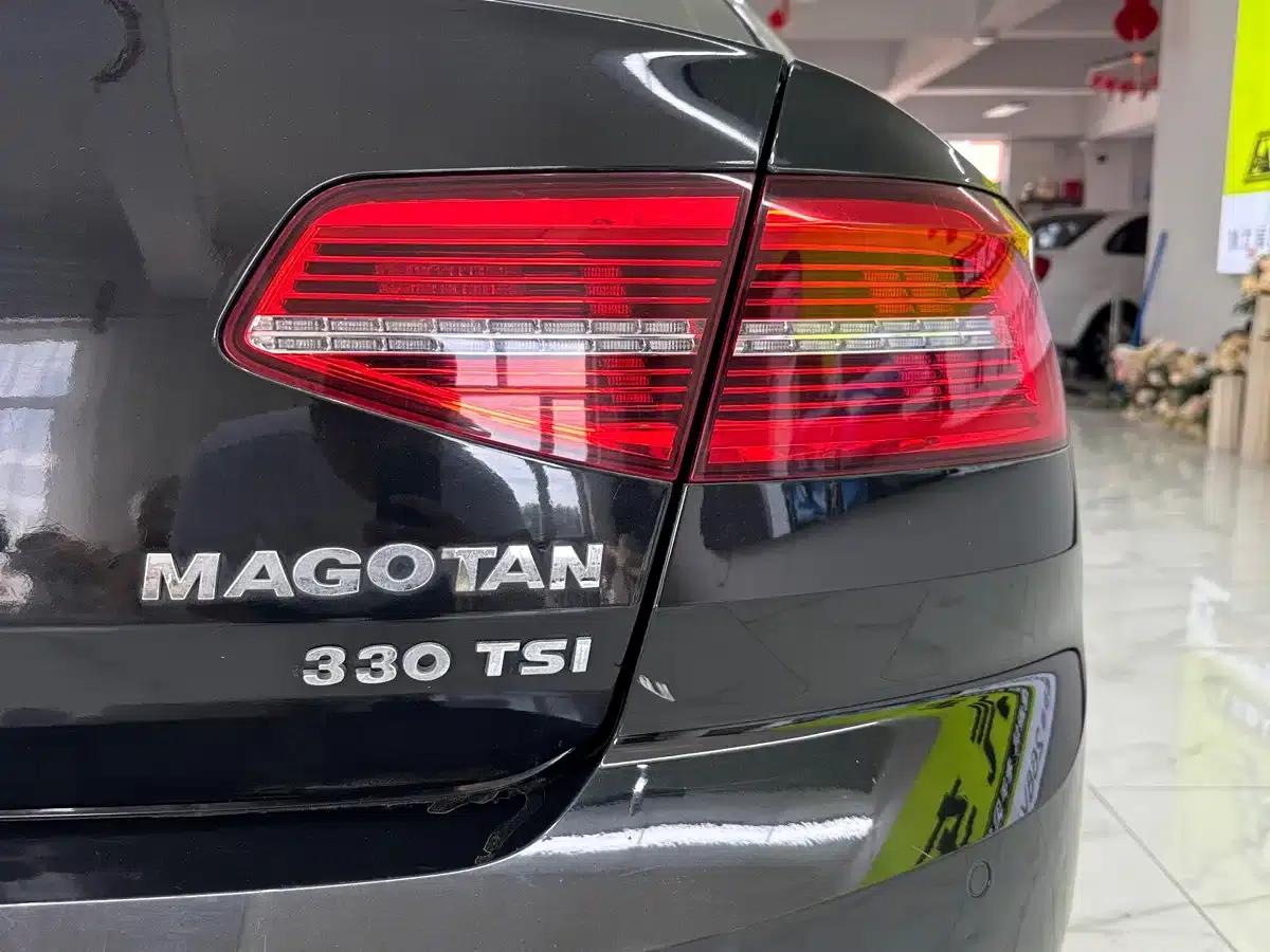 2018 Volkswagen Passat 330TSI DSG Leading Edition — миниатюра 8
