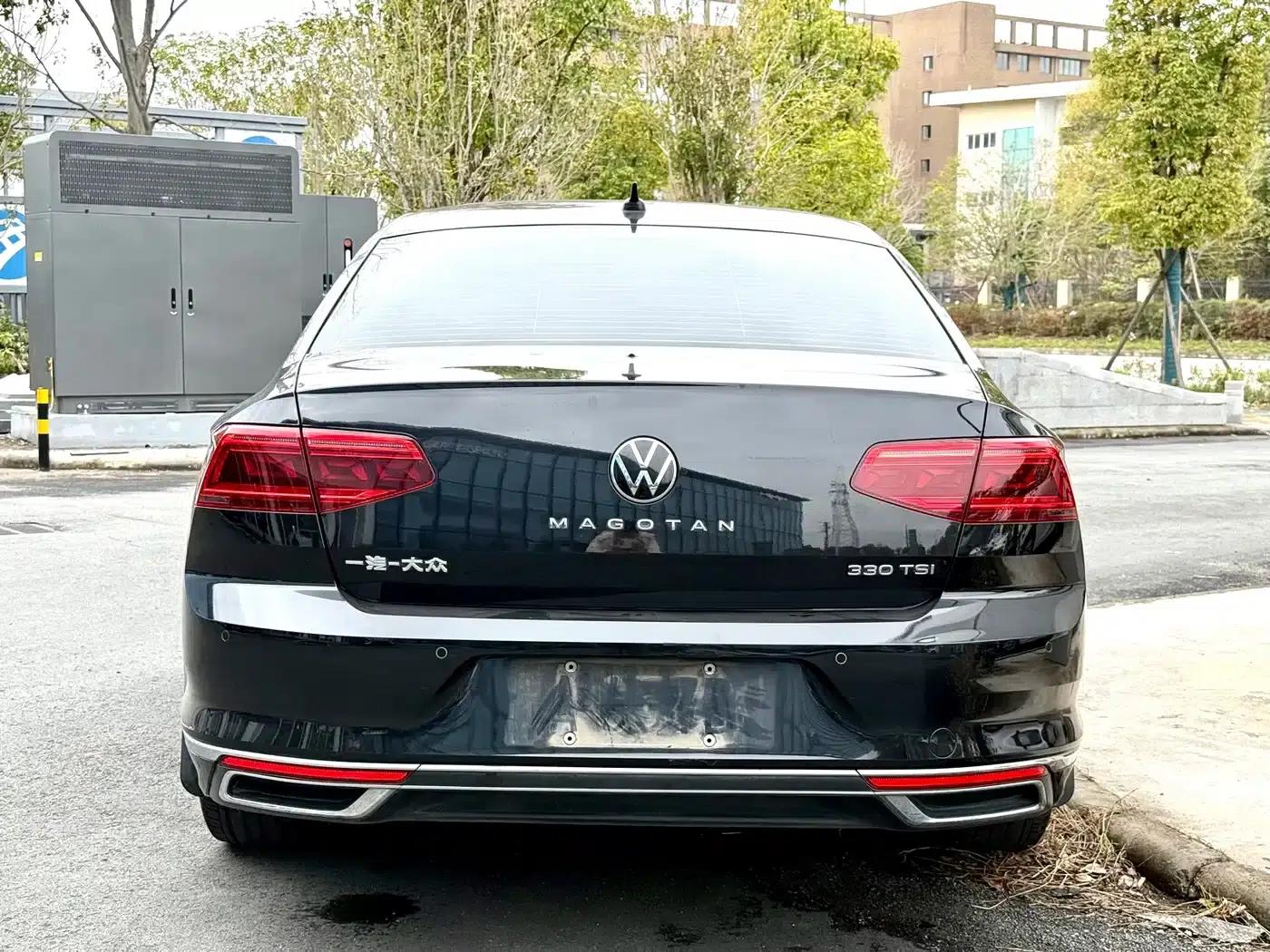 Volkswagen Passat 2021 330TSI DSG 30th Anniversary Edition — миниатюра 5
