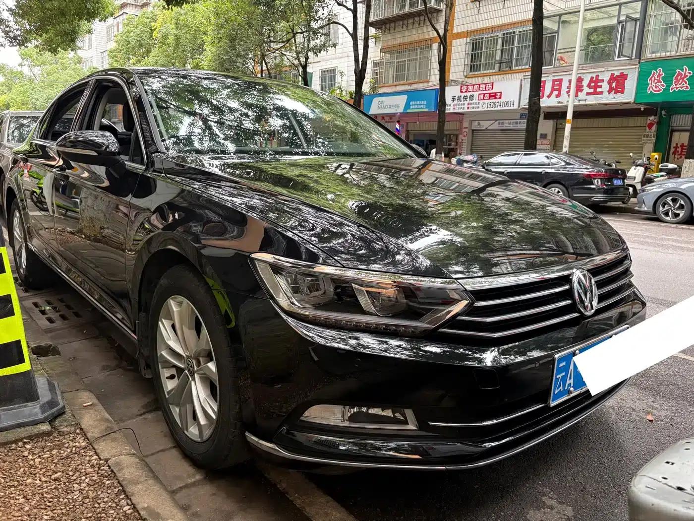 2019 Volkswagen Magotan 380TSI DSG Luxury Edition (National V Emission Standard) — миниатюра 1