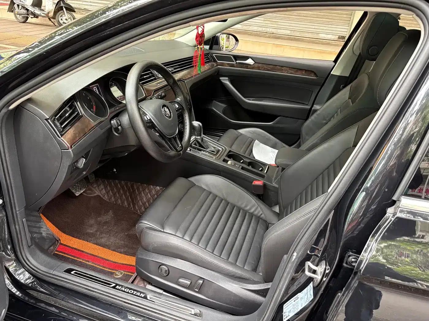 2019 Volkswagen Magotan 380TSI DSG Luxury Edition (National V Emission Standard) — миниатюра 5