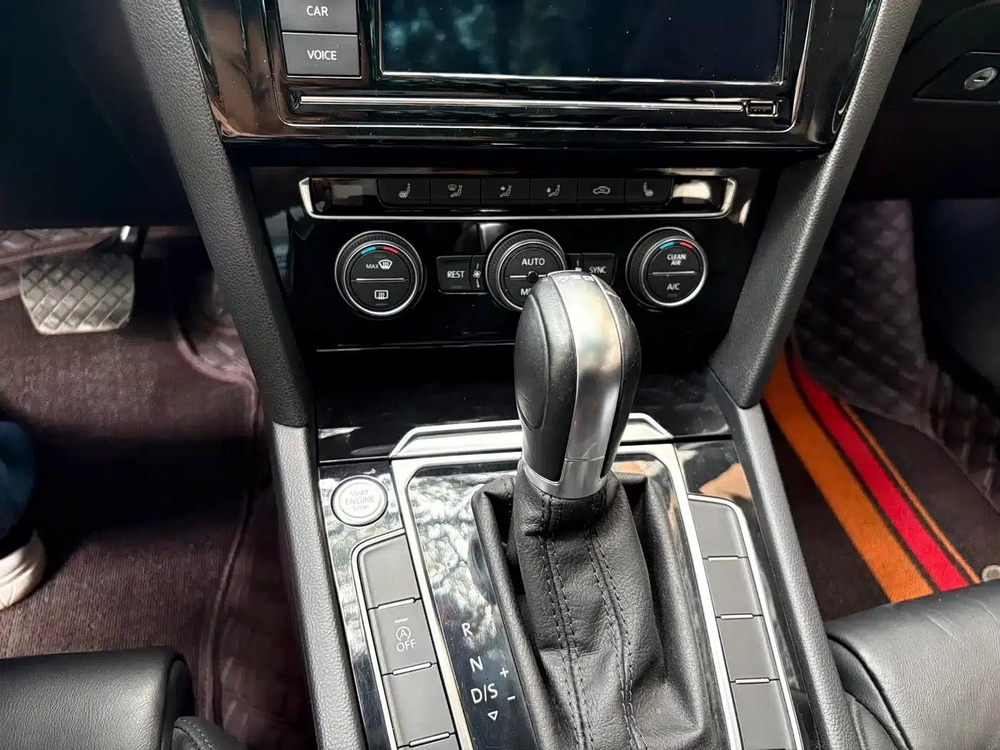 2019 Volkswagen Magotan 380TSI DSG Luxury Edition (National V Emission Standard) — миниатюра 10
