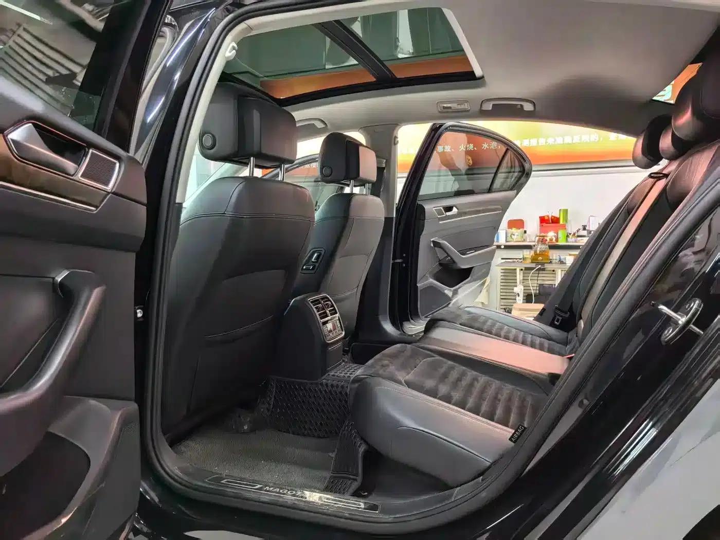 2017 Volkswagen Passat 330TSI DSG Luxury — миниатюра 5