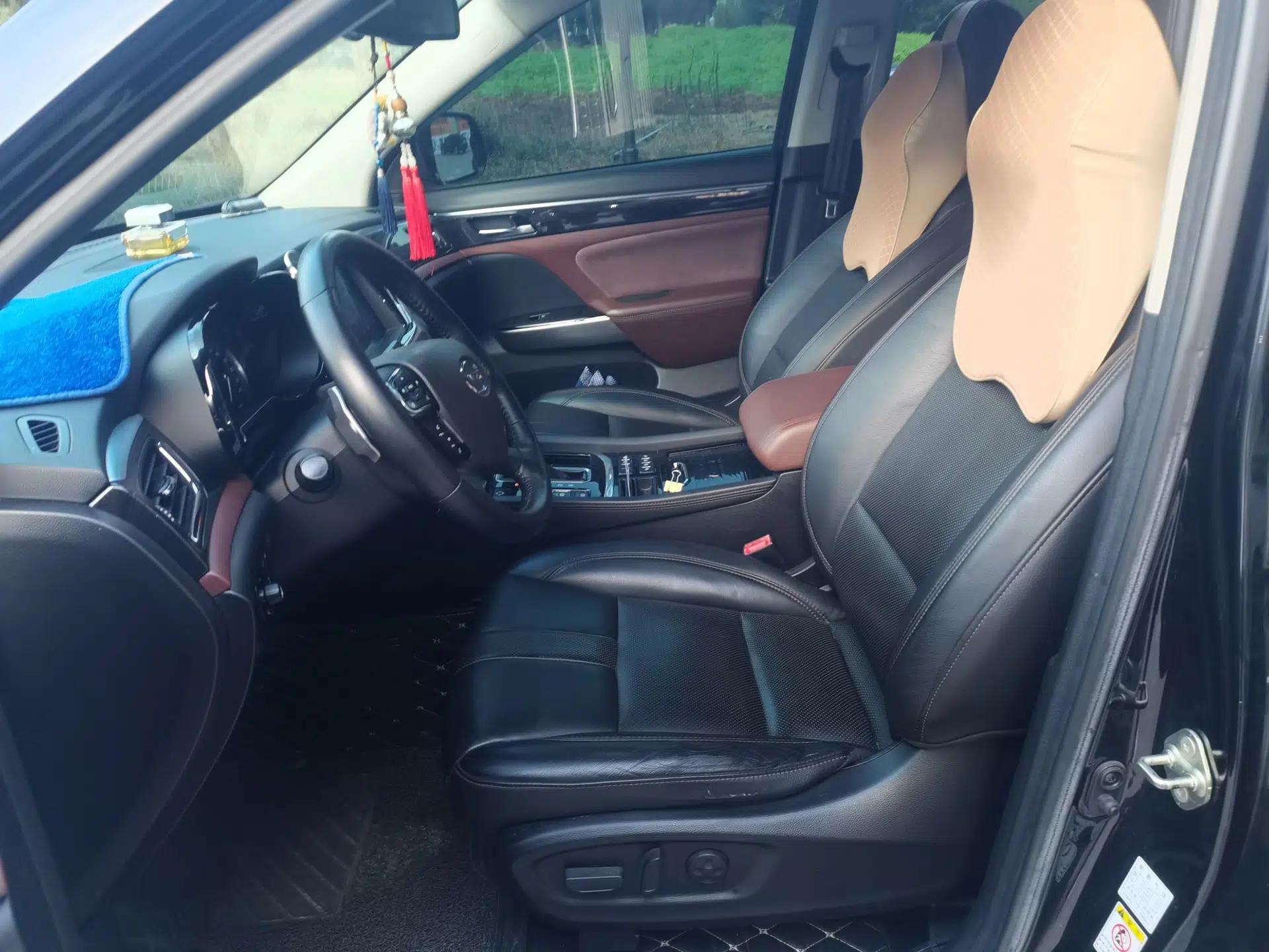 GAC Trumpchi GS8 2017 320T Two-Wheel Drive Luxury Smart Connectivity Version (7 Seats) — миниатюра 15