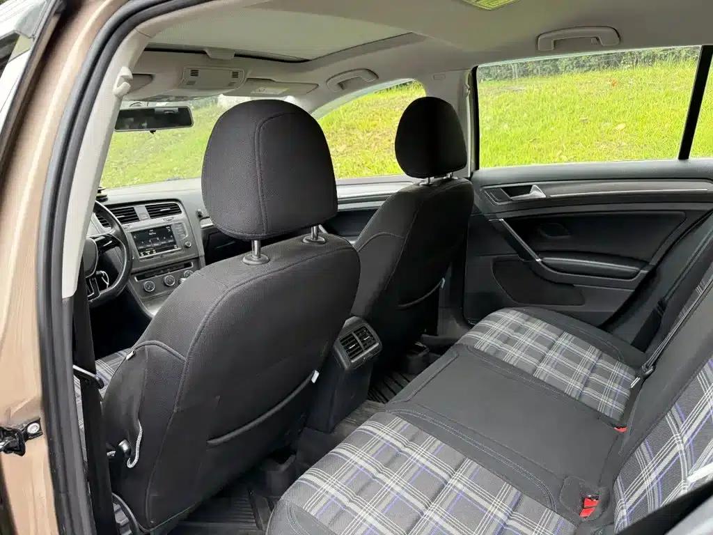 2016 Golf 230TSI Automatic Comfort — миниатюра 11