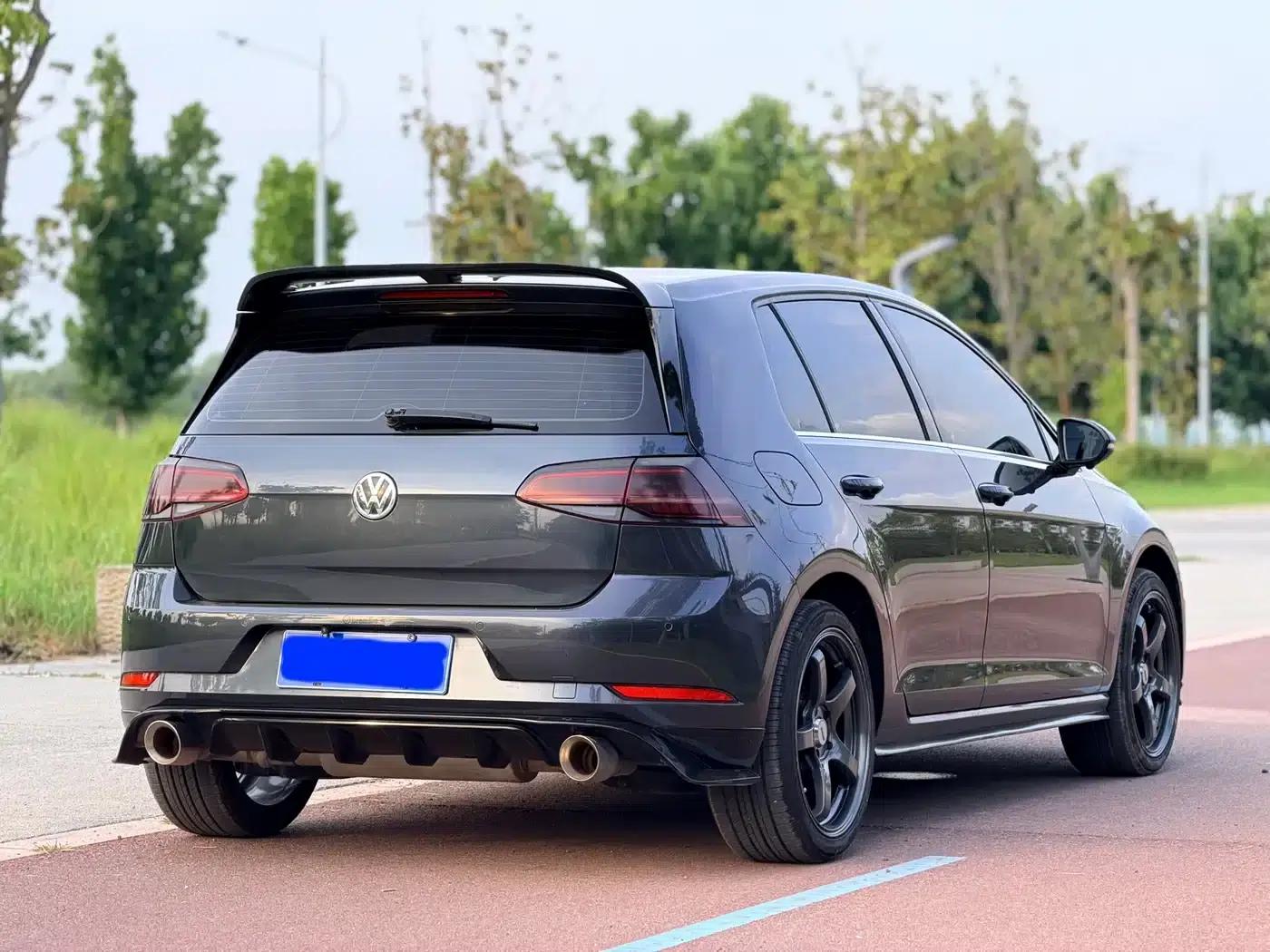 2020 Golf Beloved Edition 280TSI DSG R-Line — миниатюра 6