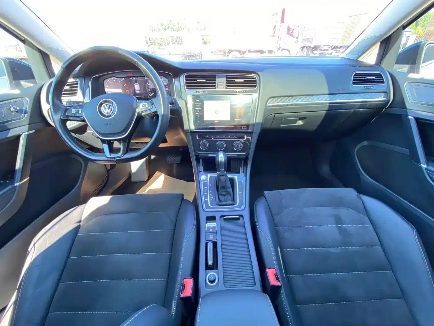 2020 Golf Beloved Edition 280TSI DSG Luxury — миниатюра 6