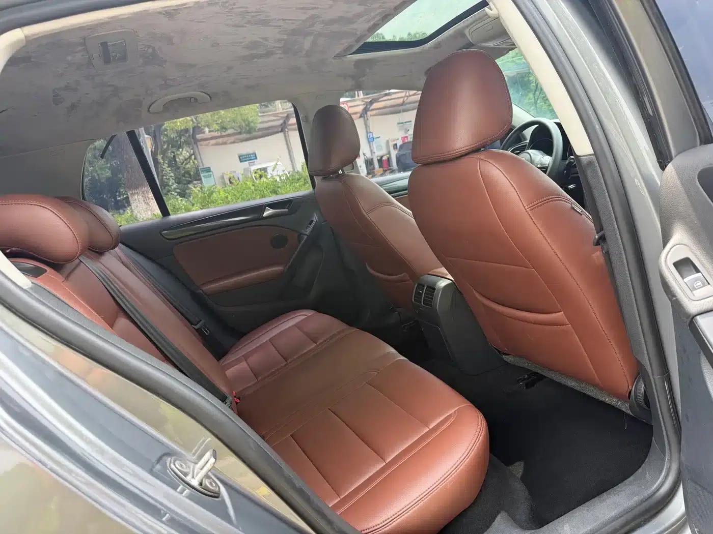 2010 Golf 1.6 Manual Comfort — миниатюра 14