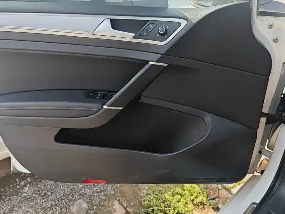 2018 Golf 230TSI Automatic Comfort — миниатюра 7