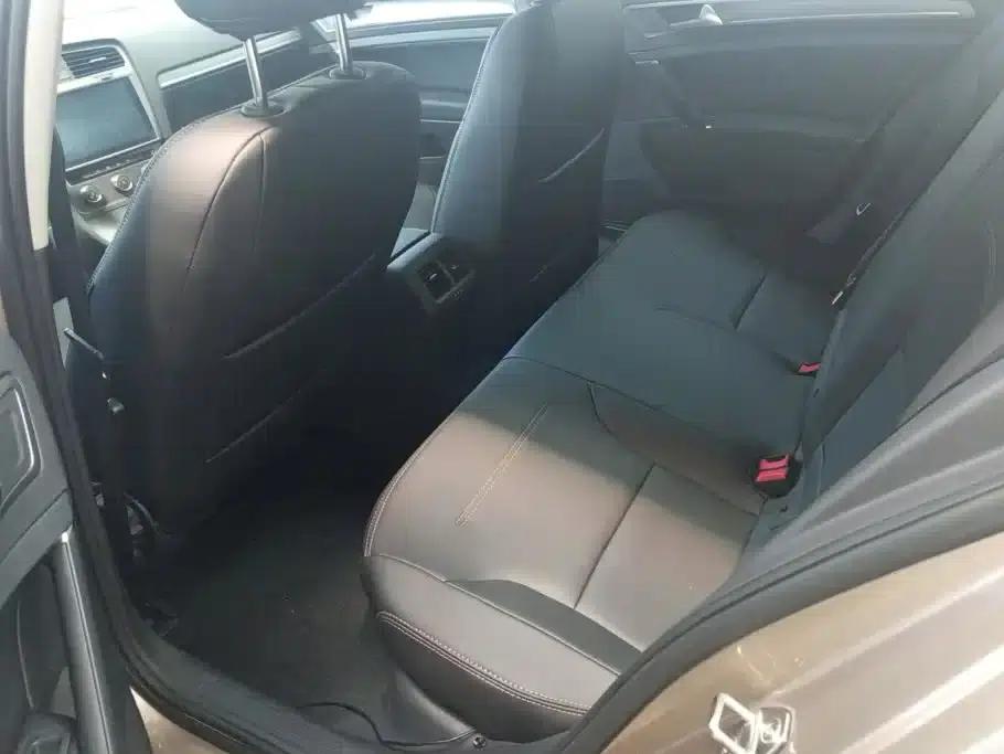 2016 Golf 1.6L Automatic Comfort — миниатюра 11